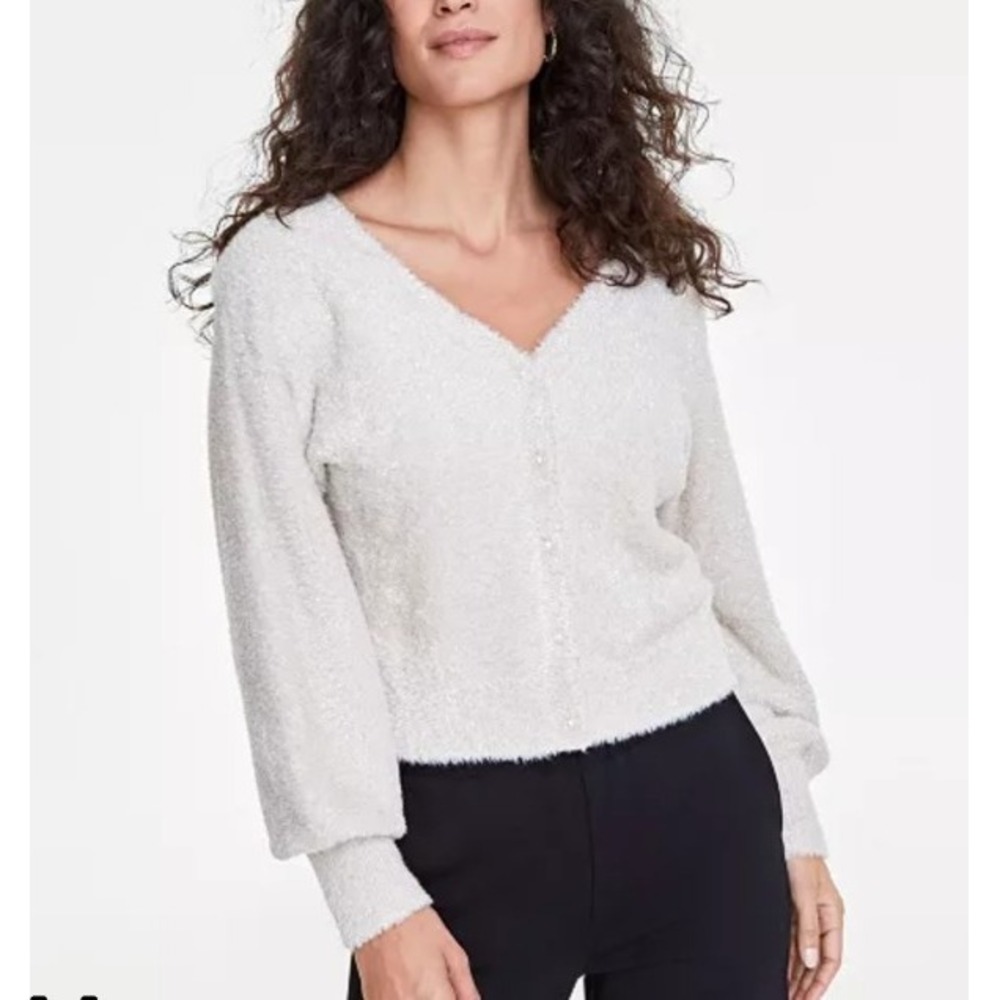 On 34th Cream metallic plush Cropped Cardigan Pearl button front women SZ XL